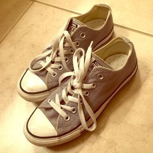Grey Converse (Size 7.5)